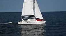 Bassas da India catamaran